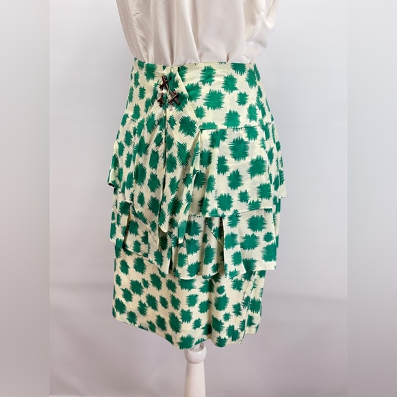 EDME & ESYLLTE for ANTHROPOLOGIE Green abstract print layered mini skirt size 6 - Picture 7 of 15